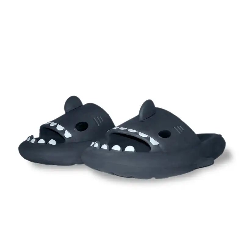 SANDALIA EVA TIBURON, USADOS 90% DE VIDA